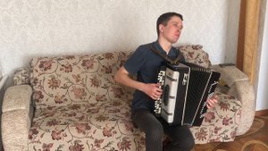 Ночь глубокая, тихо стоят сады на баяне