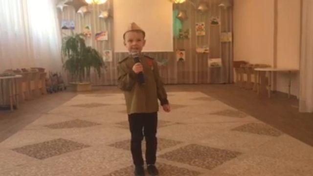 Иван Тайков «Я солдатом стать хочу» смотреть онлайн