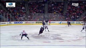 Маккиннон расправляется с обороной Кэпиталз / MacKinnon's gorgeous goal