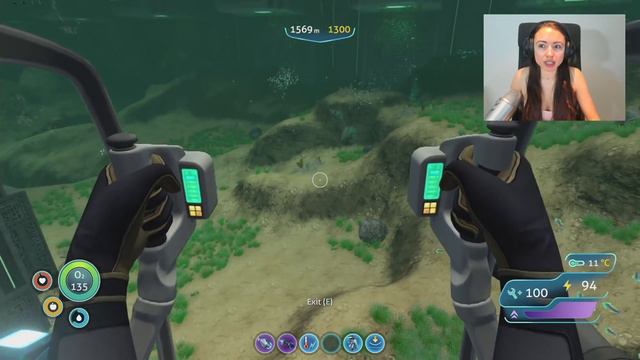 WORLD'S BIGGEST SEA MONSTER!! - Subnautica (Part 10) смотреть онлайн