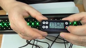 Светильник для аквариума. WRGB светильник полного спектра свечения.