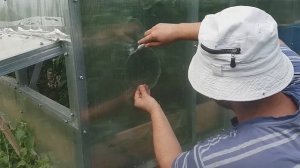 Анемостаты (диффузоры, воздушные клапаны) для проветривания (вентиляции) теплицы