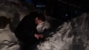 Не ешь снег