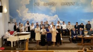 Бог творенье любящий