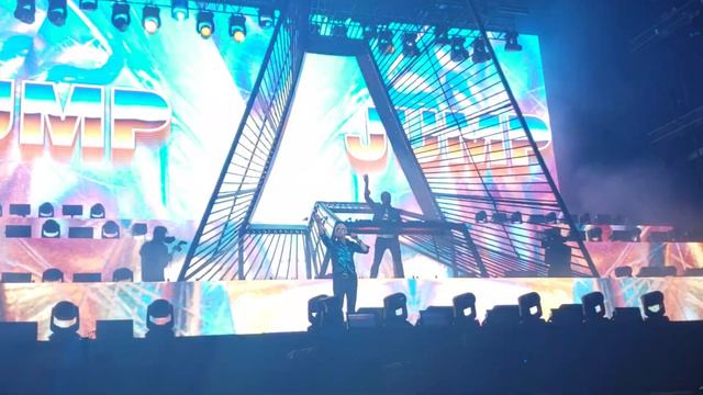 ARMAN VON BUREN MET DAVID LEE ROTH PINKPOP#50 смотреть онлайн