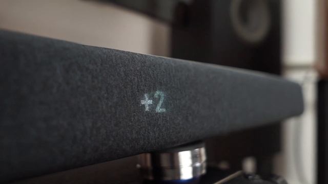 Слушаем High End винил с саундбаром Harman Kardon Enchant 1300 смотреть онлайн