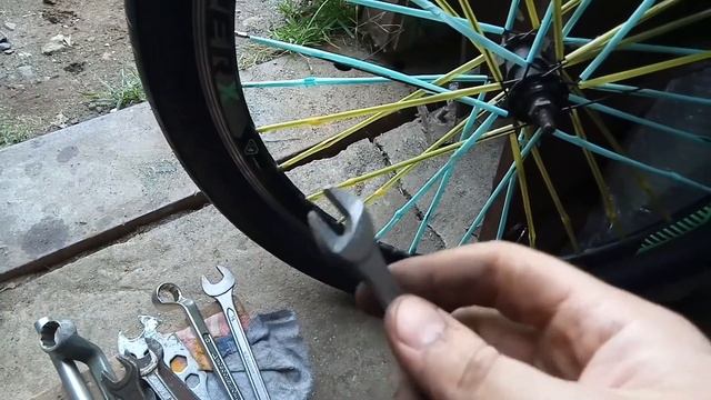 Регулировка подшипников переднего колеса велосипеда смотреть онлайн