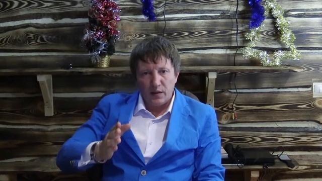 Хиромантия. Как и чем правильно делать коррекцию на руках. Андрей Ломайский.