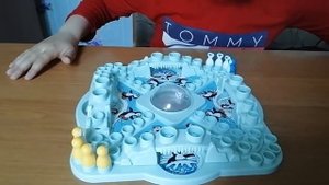 Обзор самой весёлой игры "Велелые пингвины"