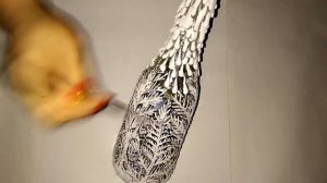 Оригинальный декор бутылки из веток туи к новому году.  Новогодний декупаж своими руками