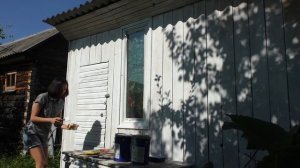 Быстро, дешево, симпатично :) Как преобразить старое строение на дачном участке.