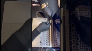 Чистка клавиатуры MacBook Pro A1706, A1707, A1708