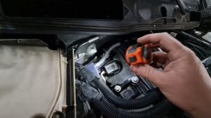 БМВ Х1 2.0i N46. Ремонт вакуумного насоса.