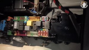 Mercedes gla250 auxiliary battery ? starter battery& all fuse location 2018 model@vandipanikaaran19