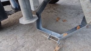 Установка запасного колеса под днищем авто (Installation of a spare wheel under bottom of the car)
