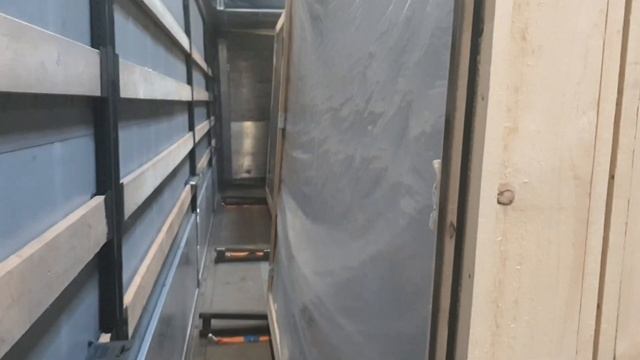 РЕЙС НА ПИТЕР, ПОГРУЗКА СТЕКЛА В ТЕНТ , РАСТЕНТОВКА КРЫШИ,КРЕПЛЕНИЕ ГРУЗА,ХРУПКОЕ СТЕКЛО смотреть онлайн