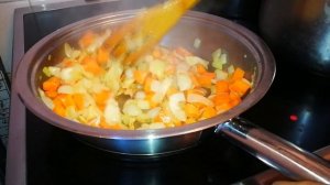 Полезное и вкусное блюдо.Рагу с картошкой, баклажанами и мясом .Рекомендую