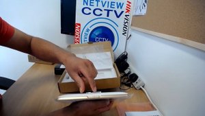 Hikvision DS KH8301-WT Intercom Indoor Station Overview by Netviewcctv.co.uk