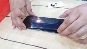 OnePlus 9 Pro UV Glass | Best Tempered Glass | How to Apply