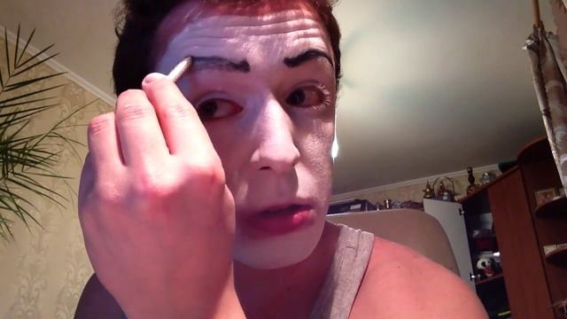 КАК СДЕЛАТЬ ГРИМ НА МИМА смотреть онлайн