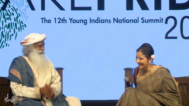 The Calm and the Clamor - Manisha Koirala in Conversation with Sadhguru смотреть онлайн
