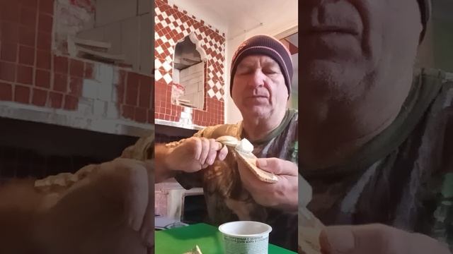 На обзор творожный сыр с зеленью из магазина Ашан смотреть онлайн