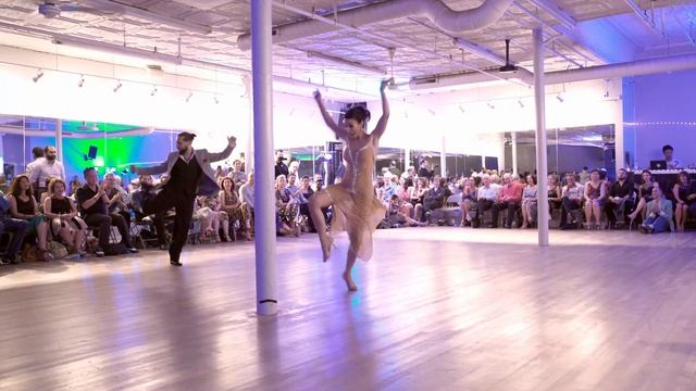 Celina Rotundo & Hugo Patyn - Windy City Tango Festival 2021 смотреть онлайн