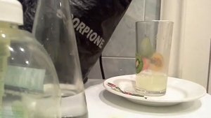 Опыт #2 сода,уксус,вода и жидкое мыло!