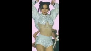 Lisa MONEY | Coachella Rock remix♥️? #lisa #money #blackpink #fypシ #video #kpop #lalisamanoban