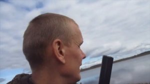 Охота на угодьях предков. Красивое таежное озеро, нашел огромный рог, добыли птицы.