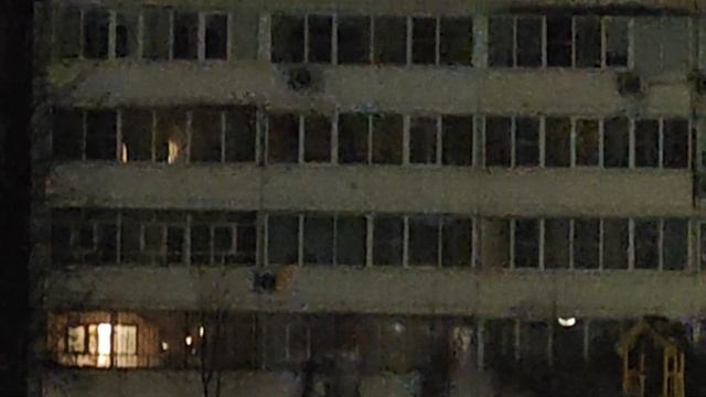 Основная камера ночью Xiaomi 13 Global - 4K 30 FPS + gyro-EIS смотреть онлайн