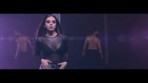 Hailee Steinfeld, Grey - Starving ft. Zedd