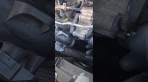 Renault Kadjar 1.2 petrol turbocharged throttle body removal