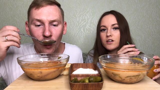 МУКБАНГ СОЛЯНКА ДОМАШНЯЯ ответы на вопросы| MUKBANG SOLYANKA HOME