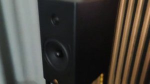Castle Knight 2, bookshelf speakers stands