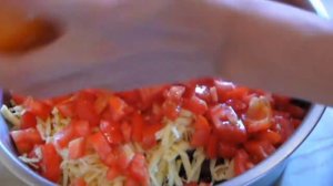 Салат с крабовыми  палочками  и фасолью