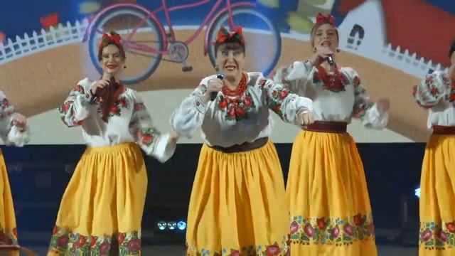 Лісапет - Наталя Фаліон та Лісапетний батальйон