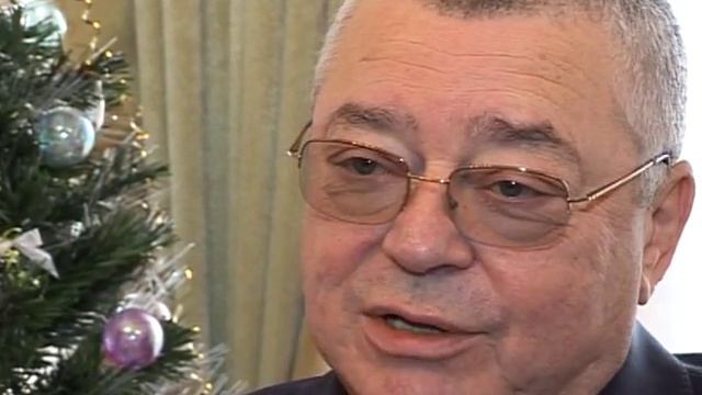 Какие они - люди, родившиеся в год Змеи? смотреть онлайн