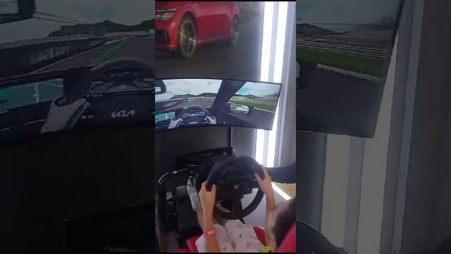 racing sim in giias 2023