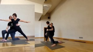 Вирабхадрасана 2 - правки