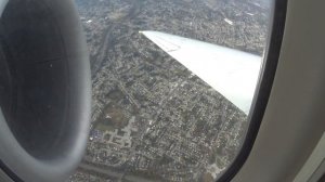 Посадка в аэропорту Нью-Йорка Boeing 717. Landing at the Airport of new York Boeing 717