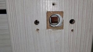 Ремонт дверной ручки межкомнатной двери