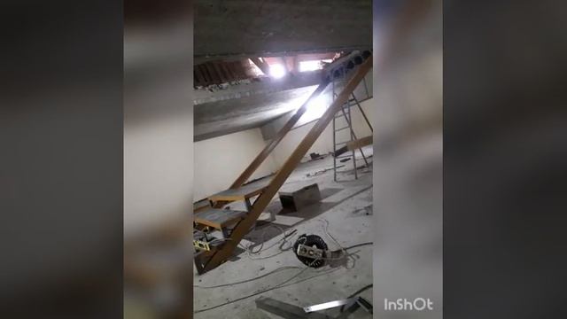 металлическая лестница с двумя косоурами смотреть онлайн