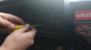 Как снять панель приборов ваз 2107 если помогло подпишись на канал