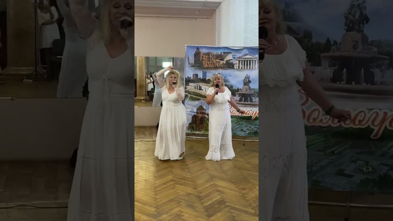 "Черная смородина" - Дуэт"Блондинки", Любовь Сологубова и Светлана Сергеева.