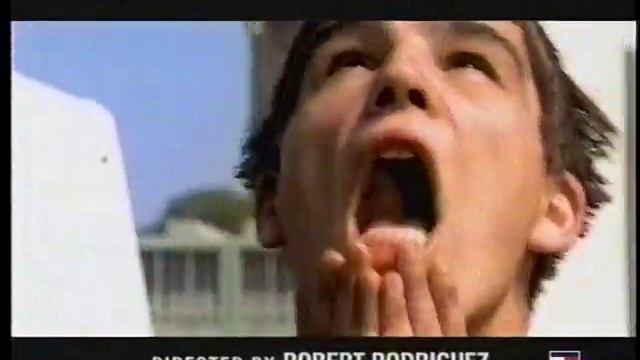 Tommy Hilfiger jeans The Faculty смотреть онлайн