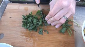 Быстрые горячие закуски из хлеба на сковороде. Закуска для вечеринки