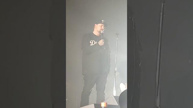 Good Charlotte's Joel Madden talking to the crowd