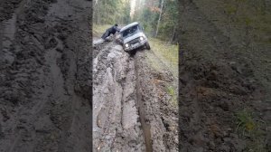 Уаз змз514 дизельный в грязи