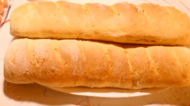 Мои батоны...Они же булки)))Вкуснейшая выпечка из минимума продуктов. смотреть онлайн